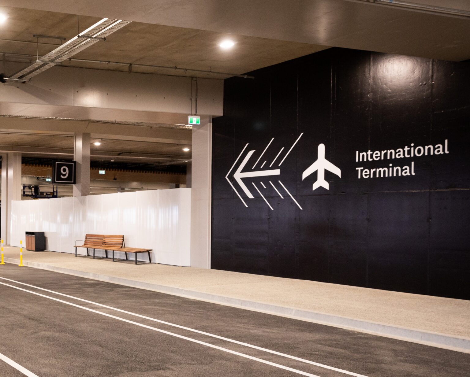 Auckland Airport Transport Hub Signage and Wayfinding